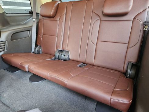 Used 2018 Chevrolet Tahoe Premier image 32