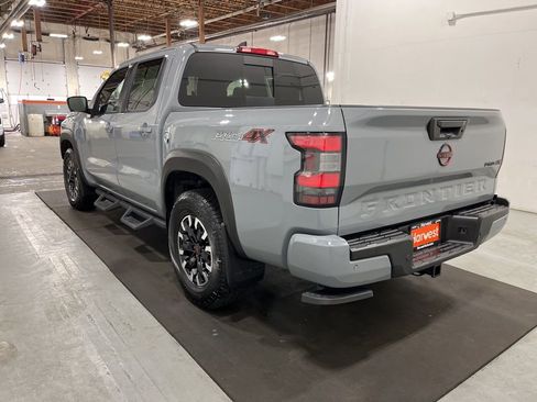 Used 2023 Nissan Frontier PRO-4X w/ Pro Convenience Package image 6