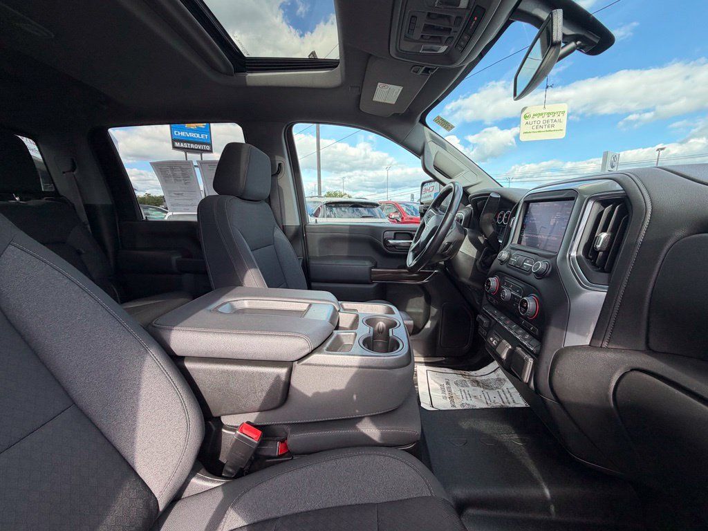 Used 2022 Chevrolet Silverado 2500 LT w/ All Star Edition AWD/4WD image 18