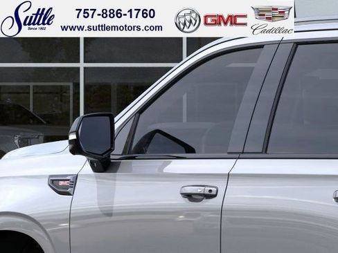 New 2026 GMC Yukon AT4 Ultimate AWD/4WD image 12