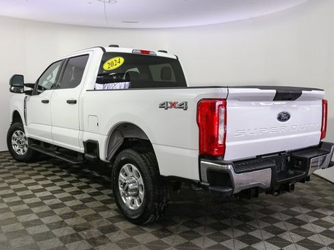 Used 2024 Ford F350 XLT image 9