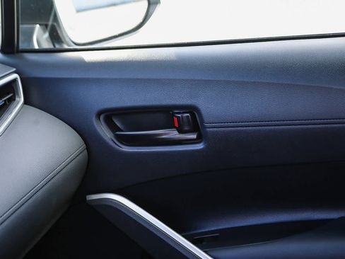 Certified 2026 Toyota Corolla Cross LE w/ Moonroof Package image 21