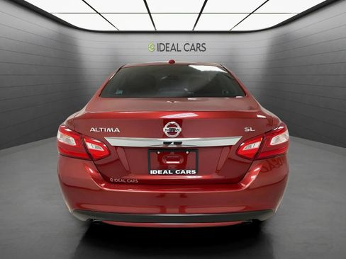 Used 2016 Nissan Altima 2.5 SL w/ 2.5 Technology Package FWD image 6