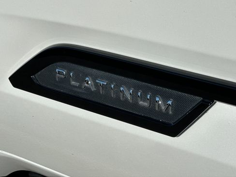 Used 2024 Toyota Tundra Platinum image 32