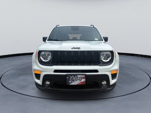 Used 2021 Jeep Renegade Latitude w/ Sun & Sound Group AWD/4WD image 5