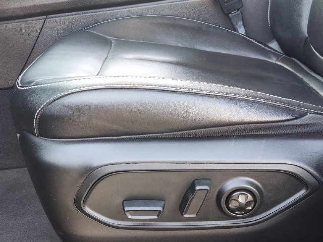 Used 2023 Jeep Grand Cherokee Limited RWD image 21