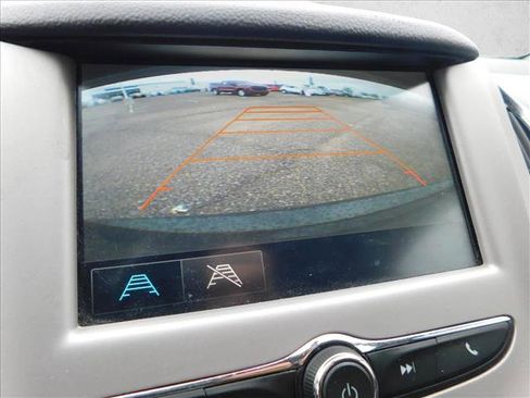 Used 2017 Chevrolet Cruze LS image 12