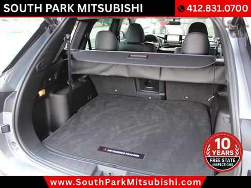 Used 2023 Mitsubishi Outlander SE AWD/4WD image 27