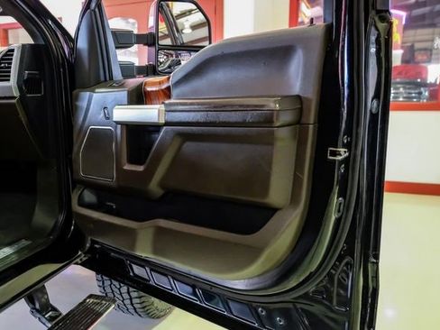 Used 2020 Ford F250 King Ranch w/ King Ranch Ultimate Package image 49