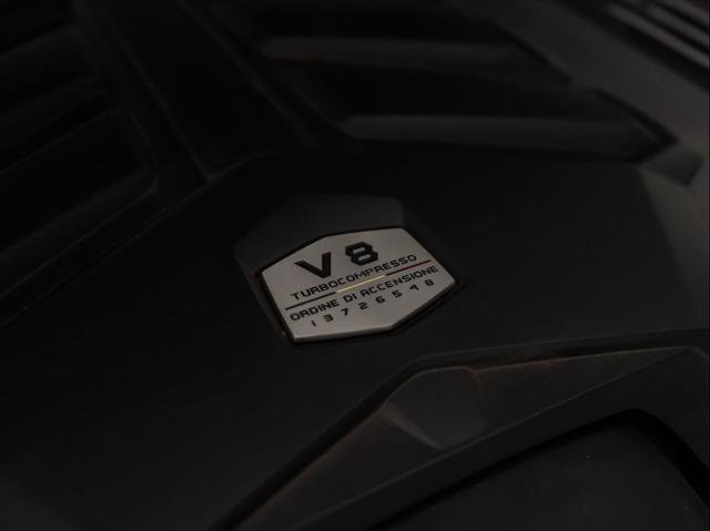 Used 2024 Lamborghini Urus Performante AWD/4WD image 13