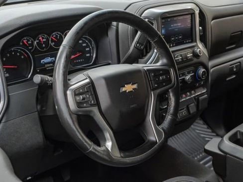 Used 2019 Chevrolet Silverado 1500 LT w/ Texas Edition image 24