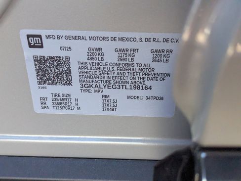 Used 2026 GMC Terrain AT4 image 38