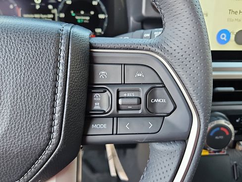 New 2026 Toyota 4Runner TRD Off-Road Premium image 14