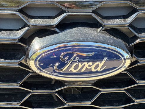 Used 2026 Ford Explorer ST-Line w/ ST-Line Street Pack RWD image 39