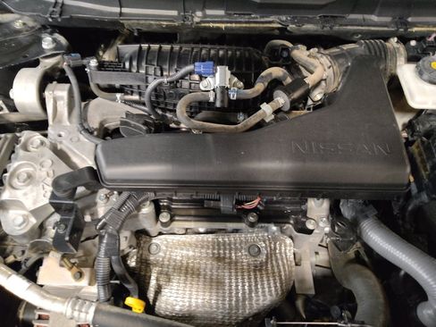 Used 2019 Nissan Rogue S AWD/4WD image 30