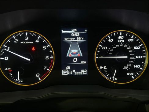 Used 2024 Subaru Crosstrek 2.5i Wilderness w/ Crosstrek Mirror Package image 18