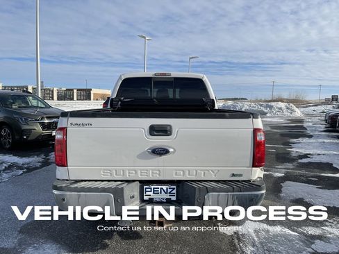 Used 2016 Ford F250 Lariat w/ Chrome Package image 4