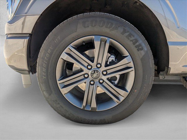Used 2022 Ford F150 Lariat RWD image 24