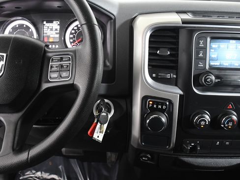 Used 2020 RAM 1500 Classic SLT w/ Trailer Tow Group image 15