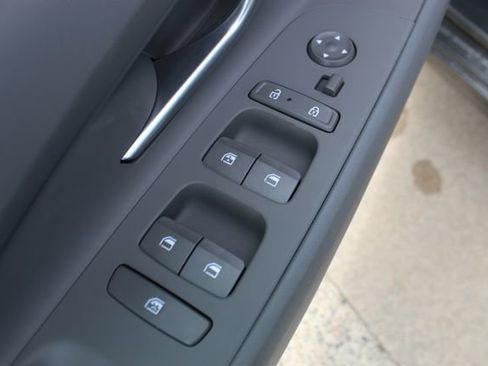 New 2026 Hyundai Elantra Sport FWD image 9