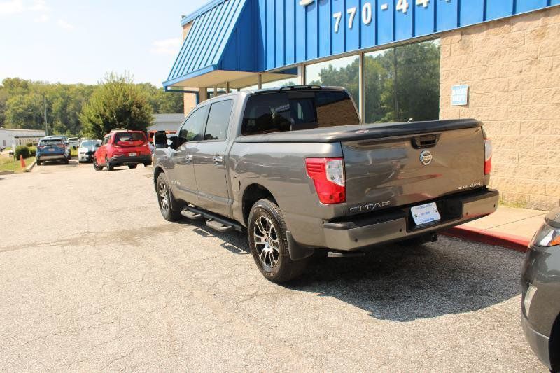 Used 2021 Nissan Titan SV w/ SV Convenience Package AWD/4WD image 4