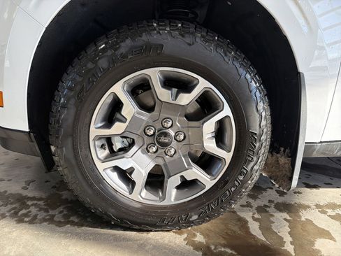 Used 2024 Ford Maverick Lariat w/ 4K Tow Package image 15