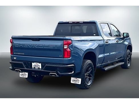Used 2024 Chevrolet Silverado 1500 LT Trail Boss w/ LT Trail Boss Premium Package AWD/4WD image 6