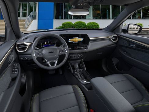 New 2026 Chevrolet TrailBlazer ACTIV w/ Convenience Package FWD image 15