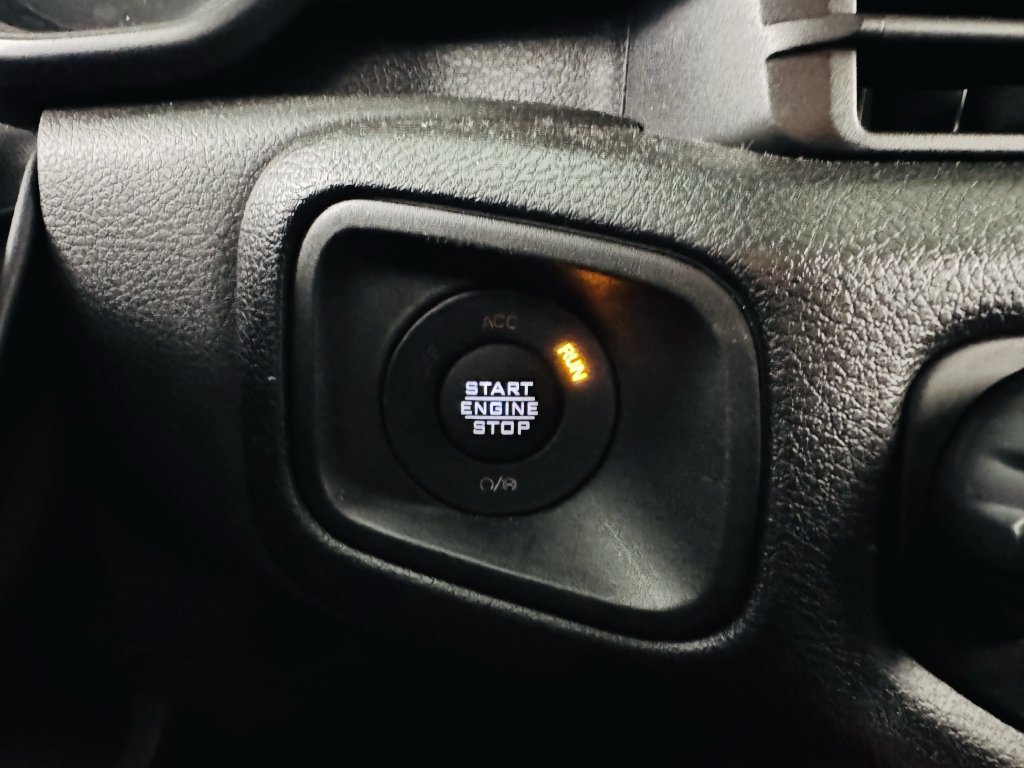Used 2024 Jeep Wrangler Unlimited AWD/4WD image 13