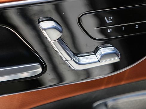 Used 2023 Mercedes-Benz C 300 Sedan image 20