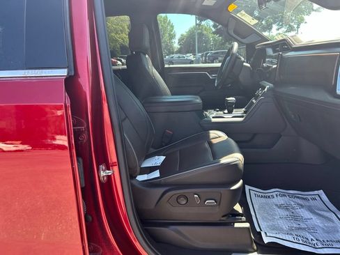 Used 2023 GMC Sierra 1500 Denali AWD/4WD image 14