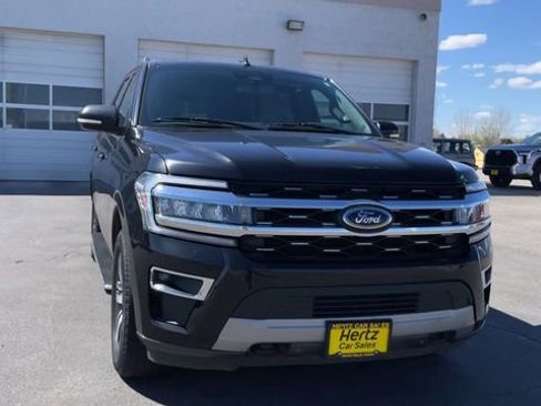 Used 2023 Ford Expedition Limited AWD/4WD image 4