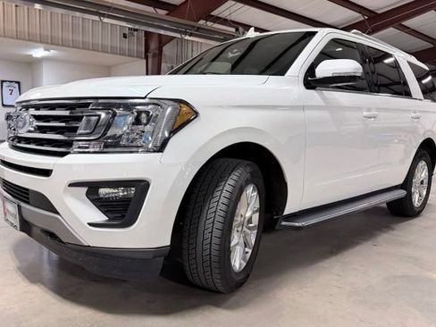 Used 2021 Ford Expedition XLT AWD/4WD image 8