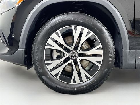 New 2025 Mercedes-Benz GLA 250 4MATIC image 29