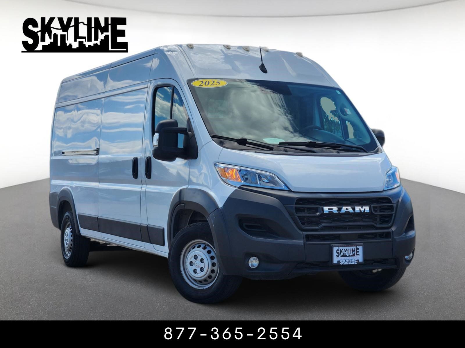 Used 2025 RAM ProMaster 2500 w/ Convenience Group FWD image 1