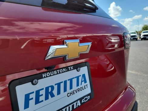 Certified 2026 Chevrolet Equinox LT FWD image 32