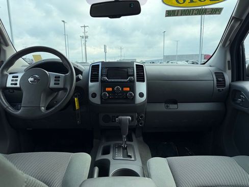 Used 2016 Nissan Frontier SV w/ SV Value Truck Package image 25