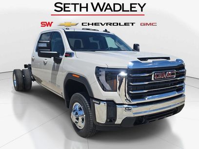 New 2026 GMC Sierra 3500 SLE