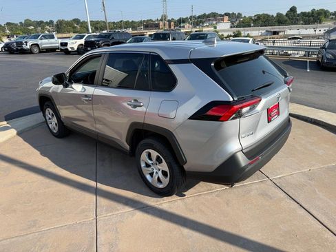 Certified 2025 Toyota RAV4 LE AWD/4WD image 6