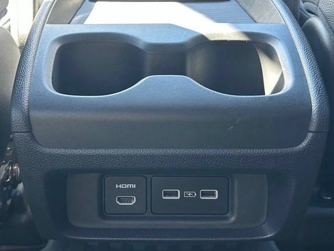 Used 2023 Honda Odyssey Touring image 19