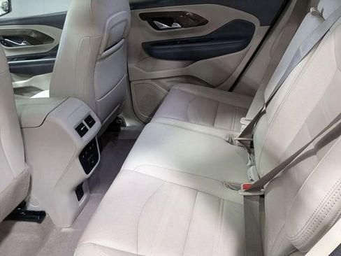 Used 2023 GMC Terrain Denali w/ Denali Premium Package AWD/4WD image 26