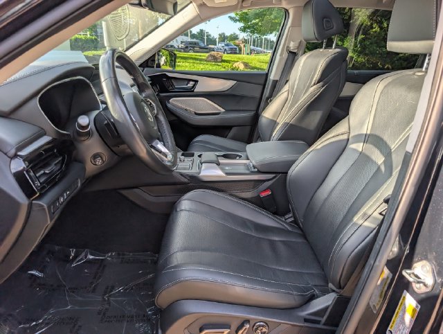 Used 2023 Acura MDX w/ Technology Package AWD/4WD image 18