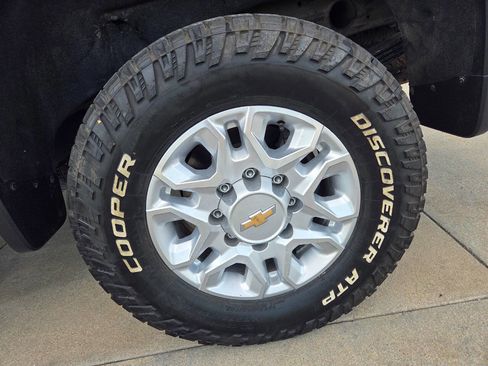 Used 2020 Chevrolet Silverado 2500 W/T w/ WT Safety Package image 43