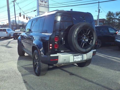 Used 2025 Land Rover Defender 110 S image 6