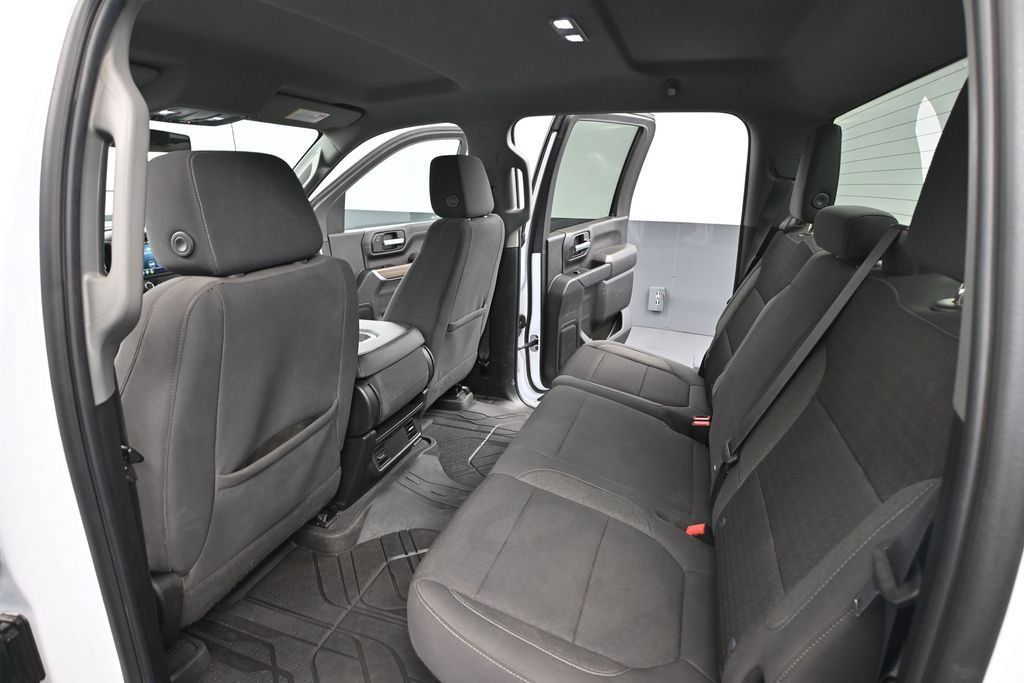 Used 2022 Chevrolet Silverado 2500 LT AWD/4WD image 27