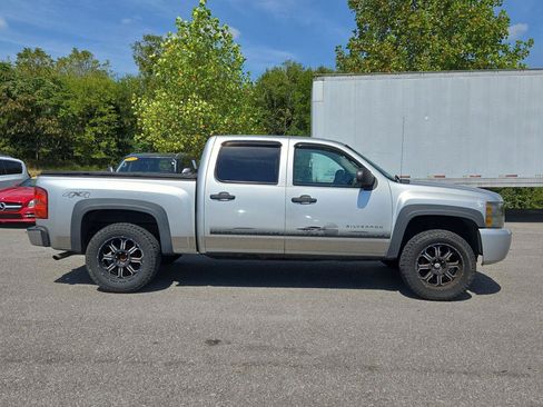 Used 2011 Chevrolet Silverado 1500 LS AWD/4WD image 8