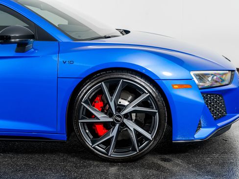 Used 2022 Audi R8 V10 performance image 6