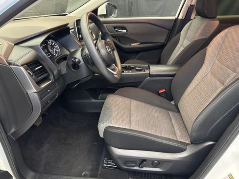 Certified 2023 Nissan Rogue SV AWD/4WD image 23
