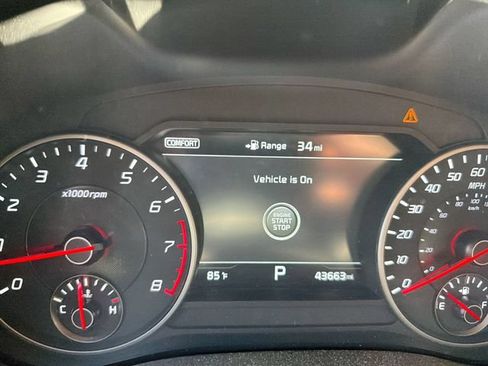 Used 2019 Kia Stinger GT1 AWD/4WD image 18
