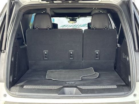 Certified 2023 GMC Yukon XL Denali Ultimate AWD/4WD image 30